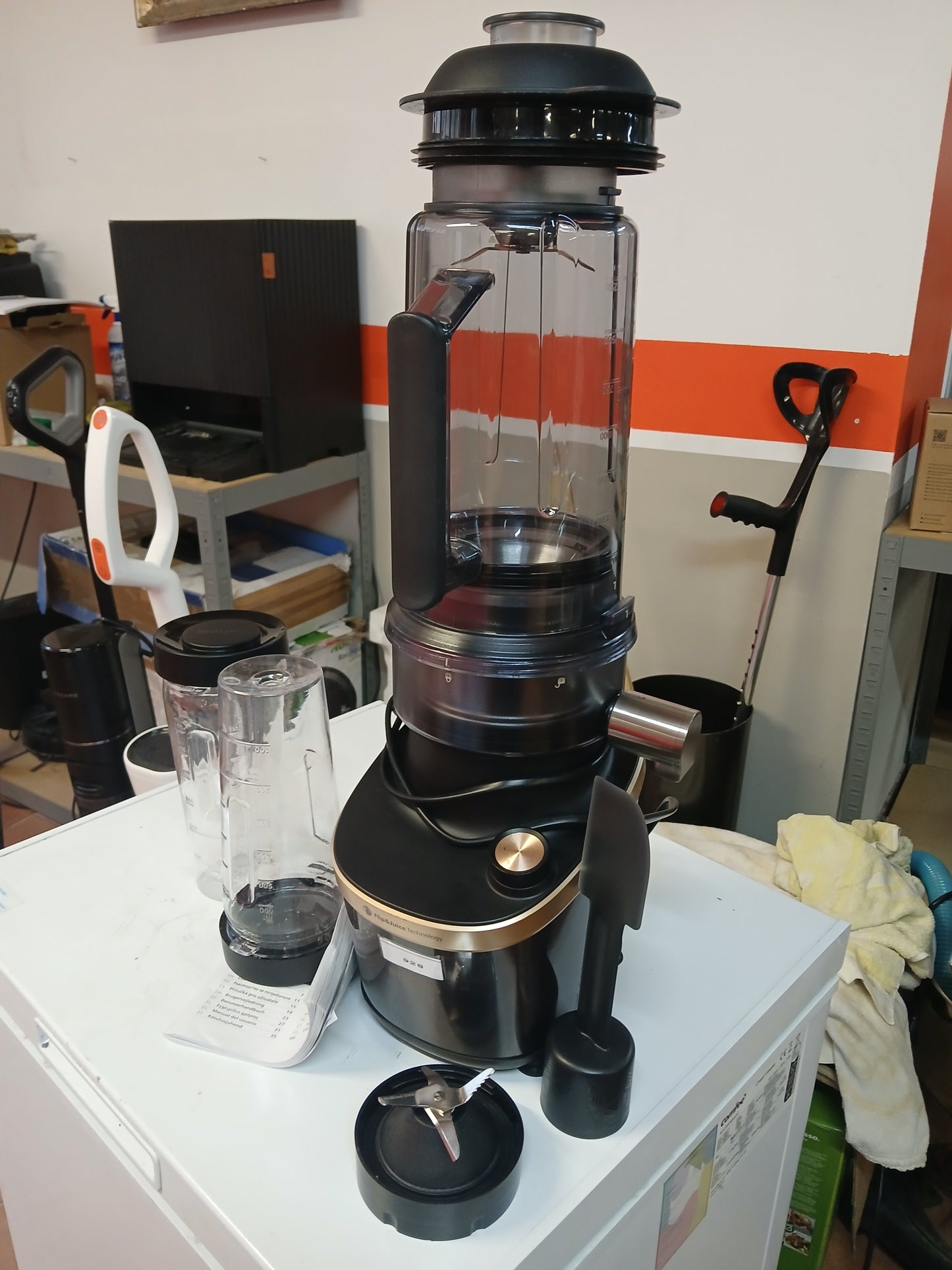 Philips Flip&Juice Frullatore ad alta velocità Serie 7000 con modulo spremiagrumi,(usato)
