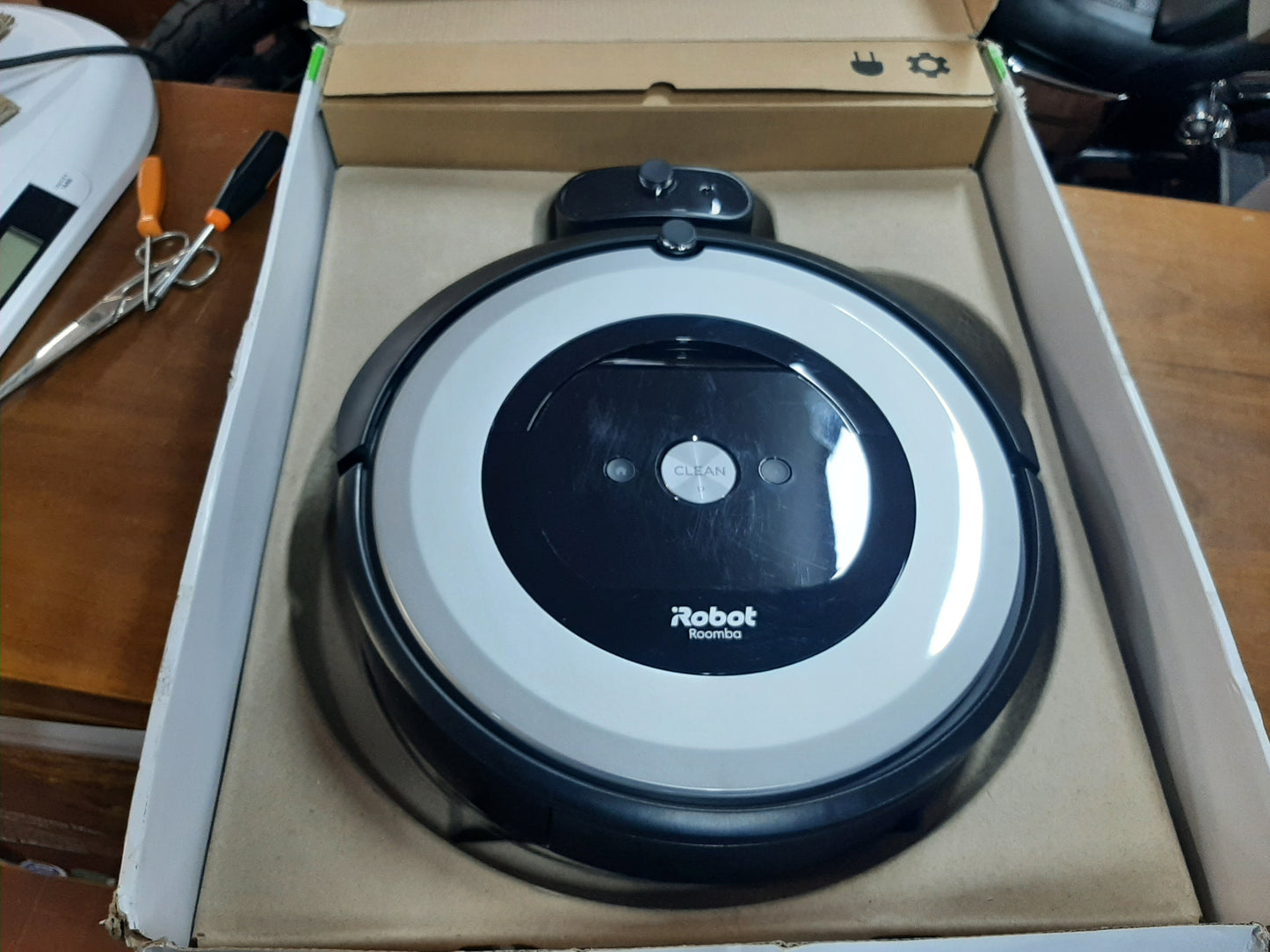 Robot Roomba E5154 (usato)